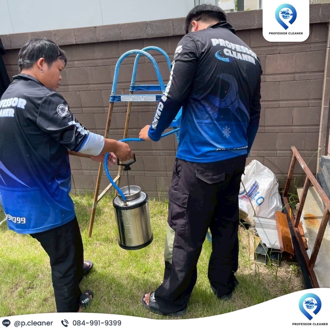 เตรียมน้ำยาและอุปกรณ์ก่อนเริ่มงาน บริการกำจัดปลวก เชียงใหม่ Professor Cleaner